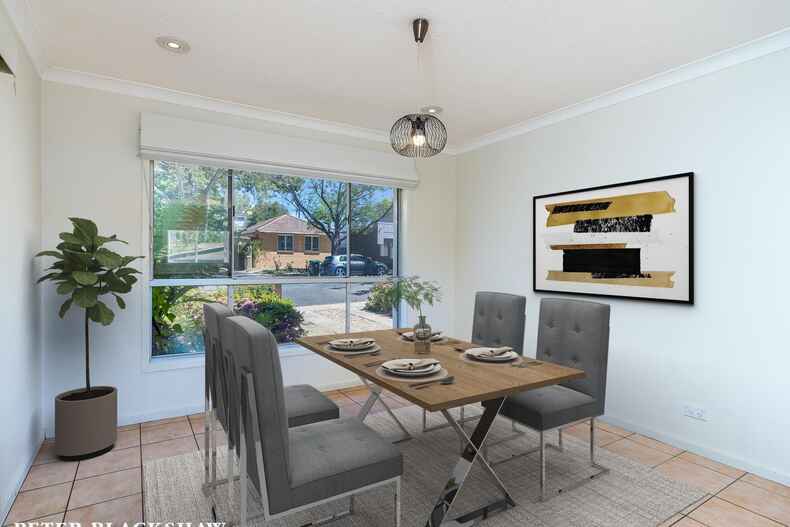 6 Bailey Place Yarralumla