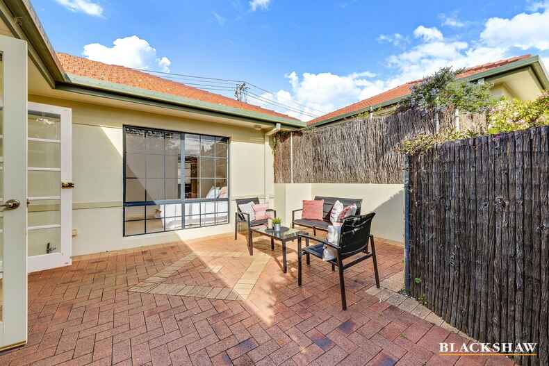 3/10 Paterson Street Ainslie
