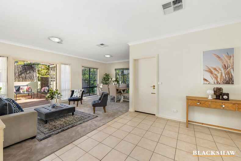 3/10 Paterson Street Ainslie