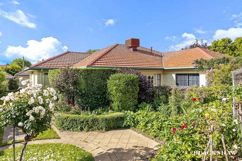 3/10 Paterson Street Ainslie