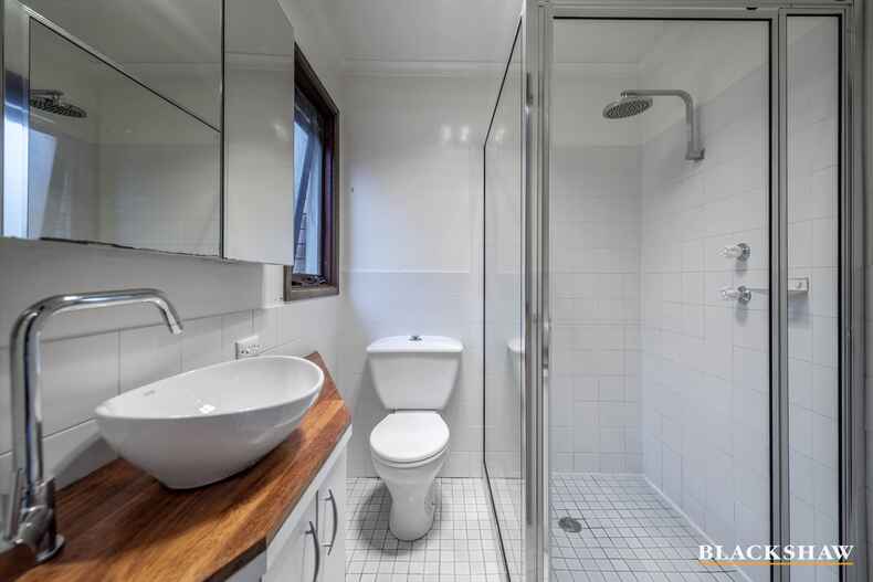 26 McKinley Circuit Calwell 26 McKinley Circuit Calwell