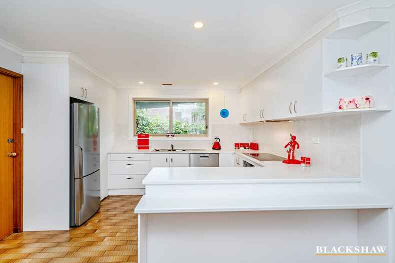 14 Walhallow Street Hawker