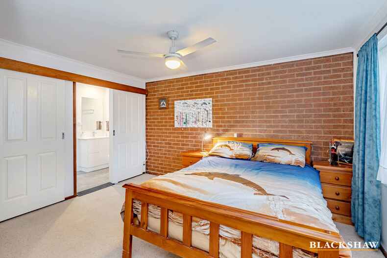 14 Walhallow Street Hawker