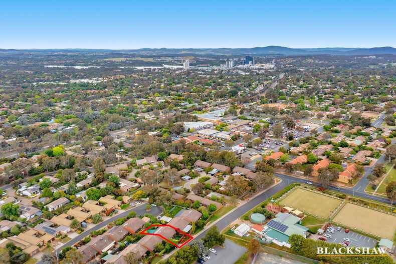 14 Walhallow Street Hawker