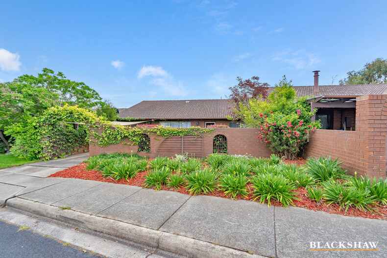 14 Walhallow Street Hawker