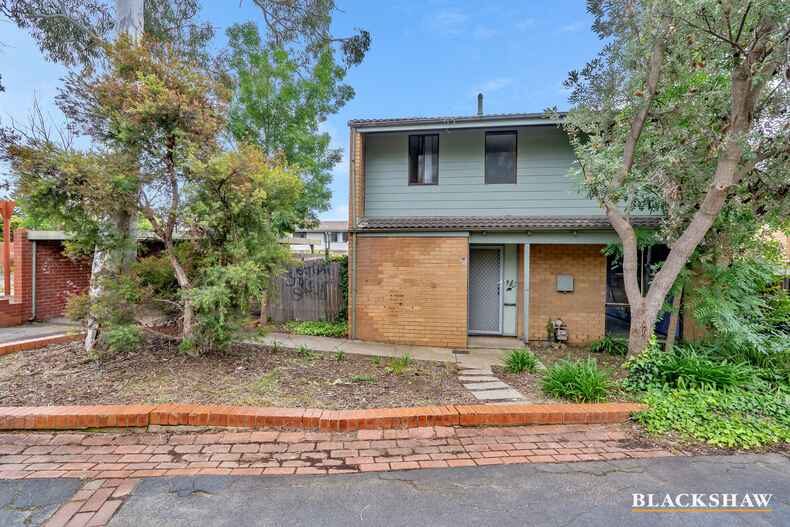 16 Kellermann Close Holt 16 Kellermann Close Holt