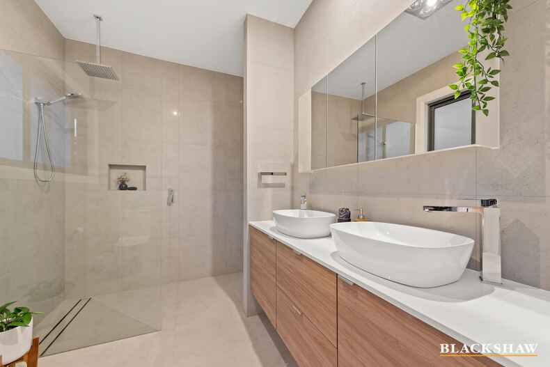 36 Carina Street Ngunnawal 36 Carina Street Ngunnawal