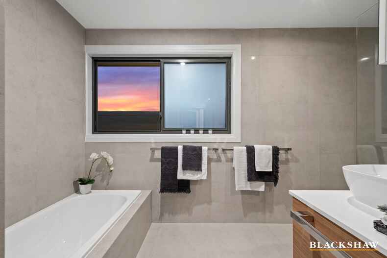 36 Carina Street Ngunnawal 36 Carina Street Ngunnawal