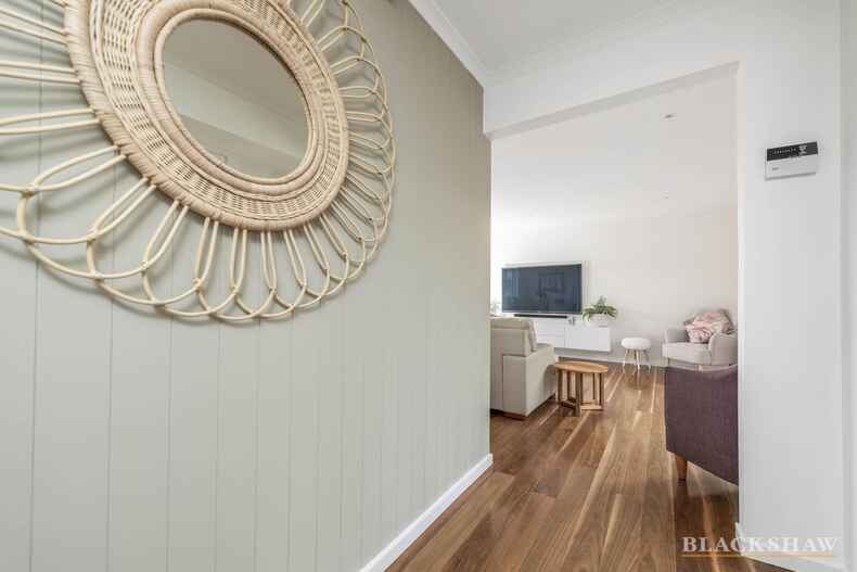 94 Appel Crescent Fadden 94 Appel Crescent Fadden