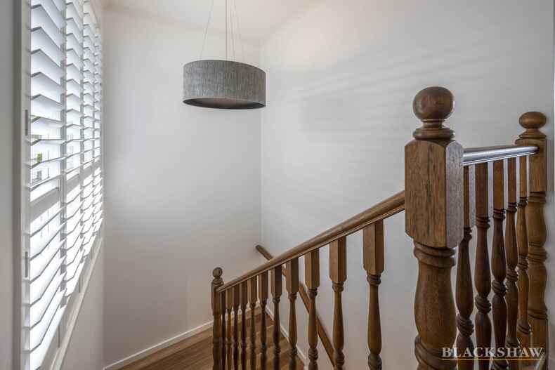 94 Appel Crescent Fadden 94 Appel Crescent Fadden