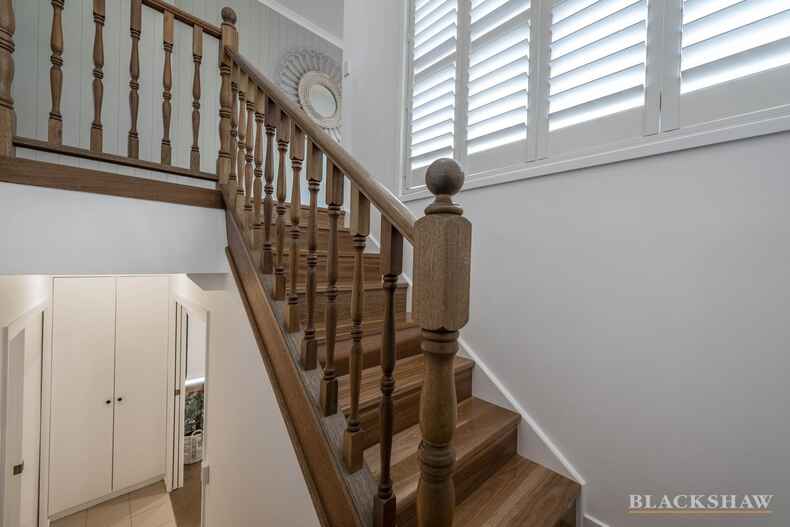 94 Appel Crescent Fadden 94 Appel Crescent Fadden