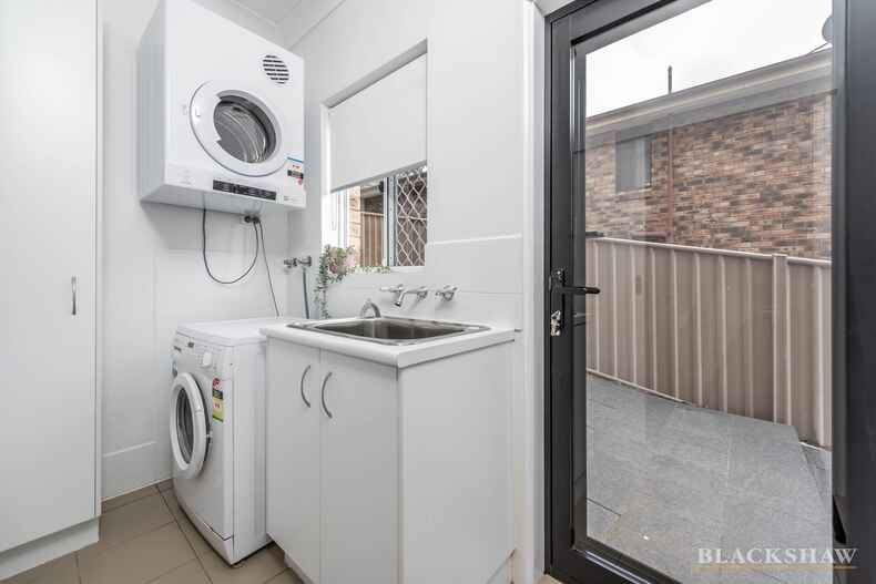 94 Appel Crescent Fadden 94 Appel Crescent Fadden