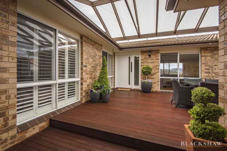 94 Appel Crescent Fadden 94 Appel Crescent Fadden