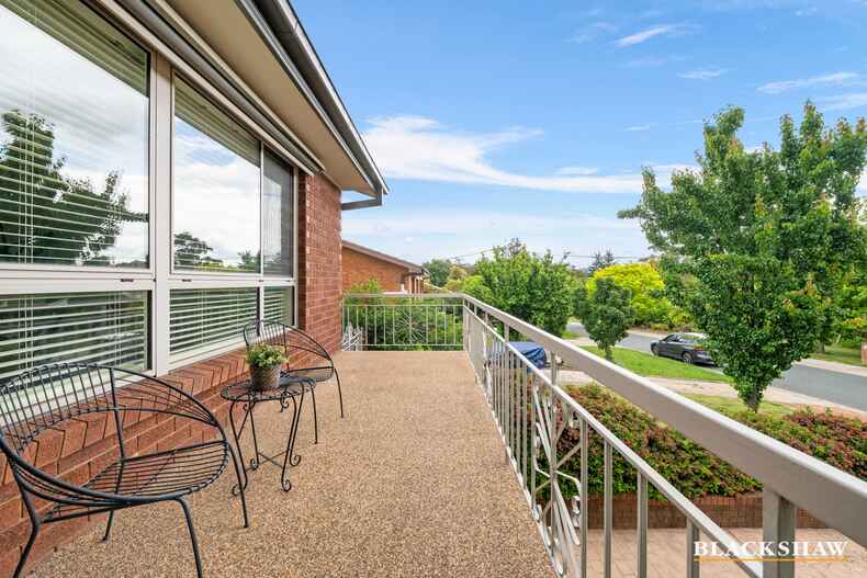 8 Molvig Street Weston