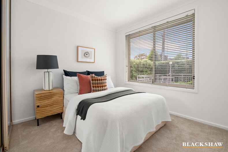 8 Molvig Street Weston