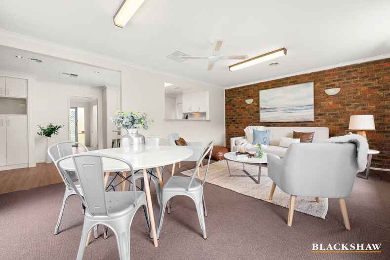 33 Onkaparinga Crescent Kaleen 33 Onkaparinga Crescent Kaleen