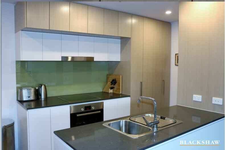 3/97 Eastern Valley Way Belconnen