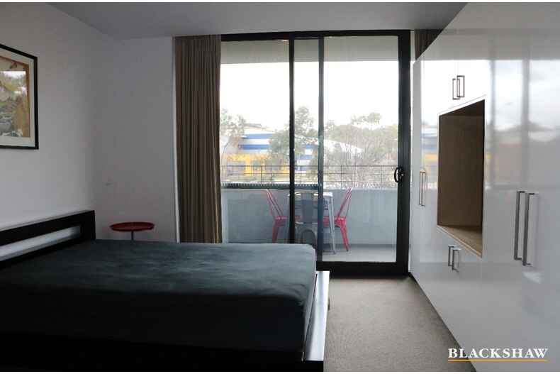 3/97 Eastern Valley Way Belconnen