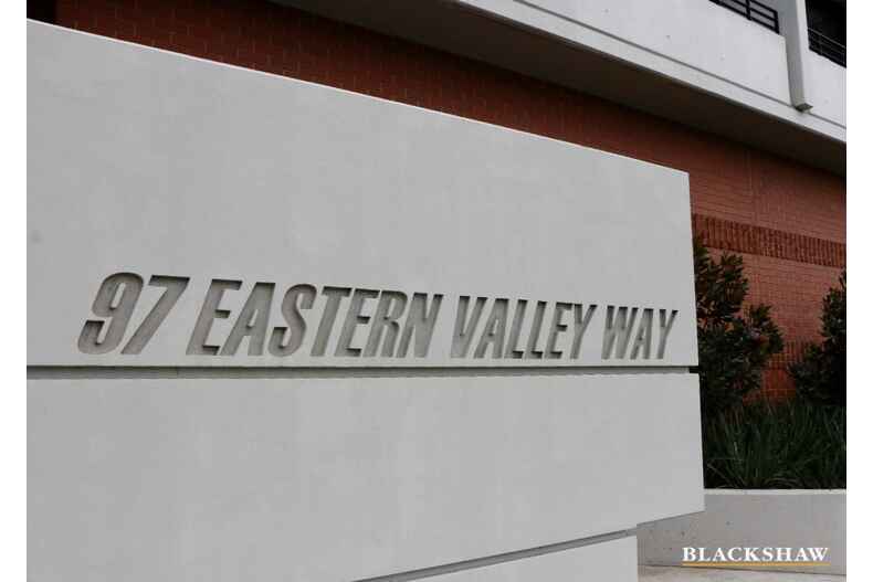 3/97 Eastern Valley Way Belconnen