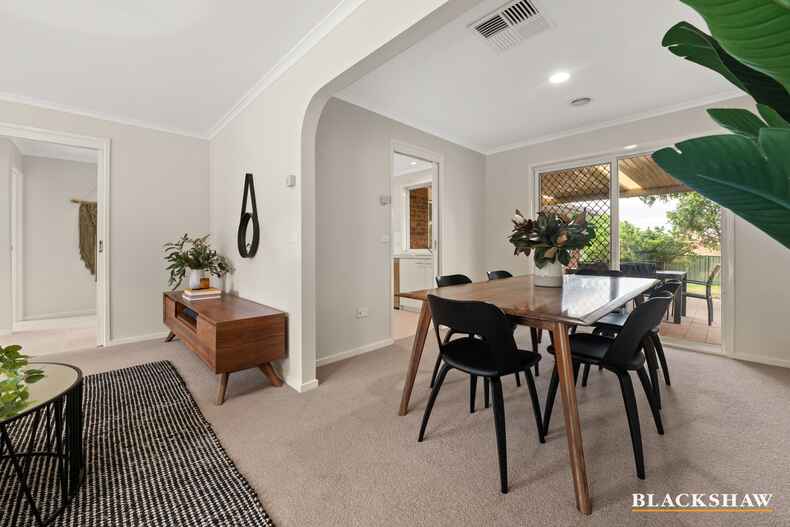 7 Lesueur Place Banks 7 Lesueur Place Banks