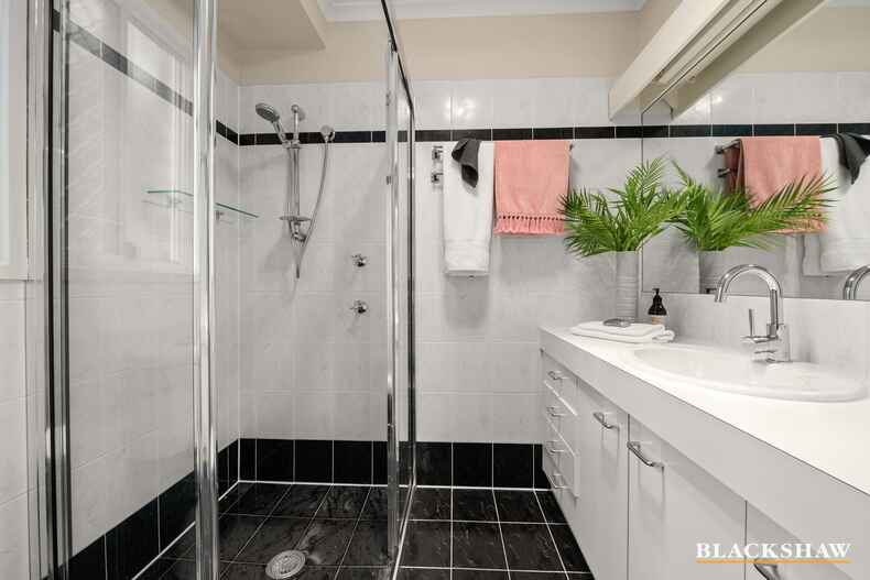 7 Lesueur Place Banks 7 Lesueur Place Banks