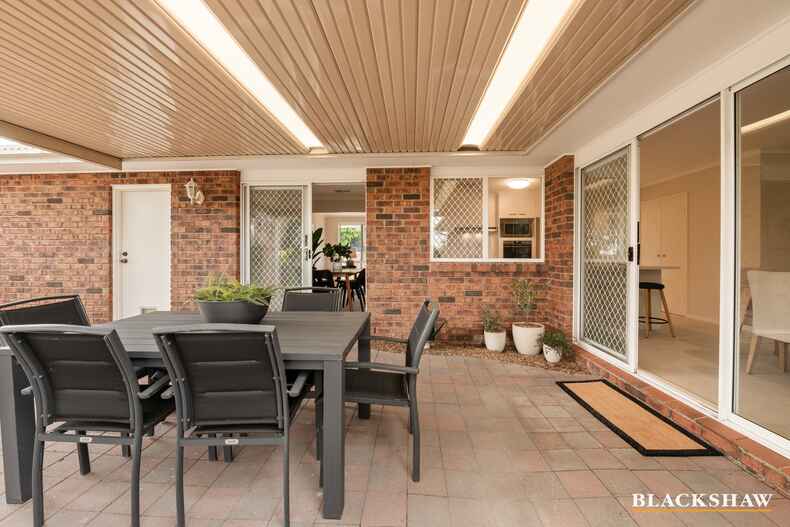 7 Lesueur Place Banks 7 Lesueur Place Banks