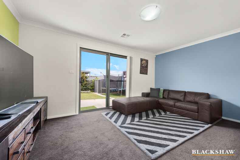 4 Housley Street Casey 4 Housley Street Casey