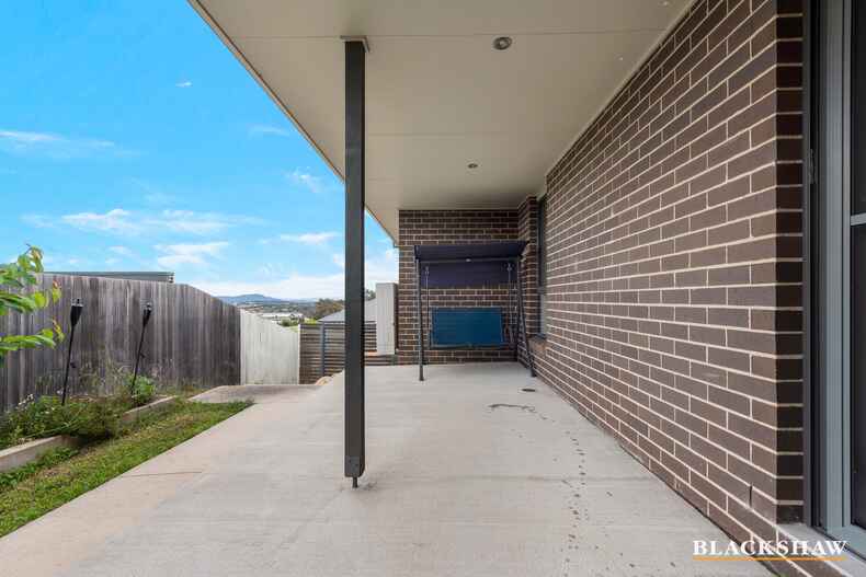 4 Housley Street Casey 4 Housley Street Casey