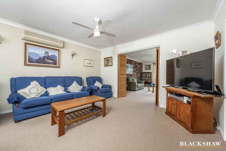 5 Laseron Place Mawson