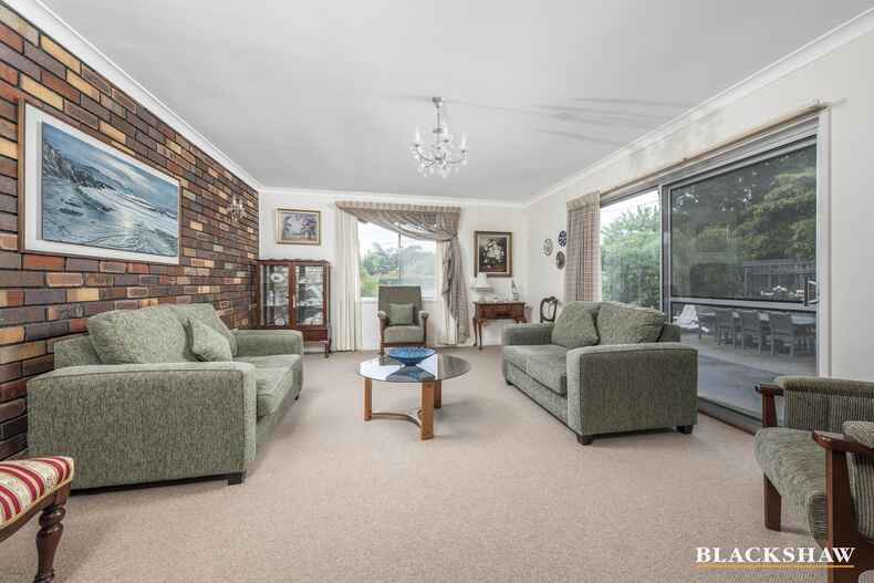 5 Laseron Place Mawson