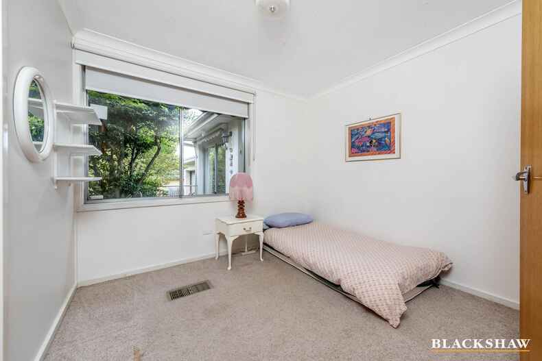 5 Laseron Place Mawson