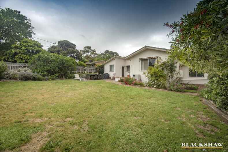 5 Laseron Place Mawson