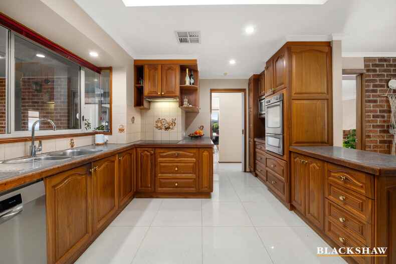 21 Hollway Street Calwell 21 Hollway Street Calwell