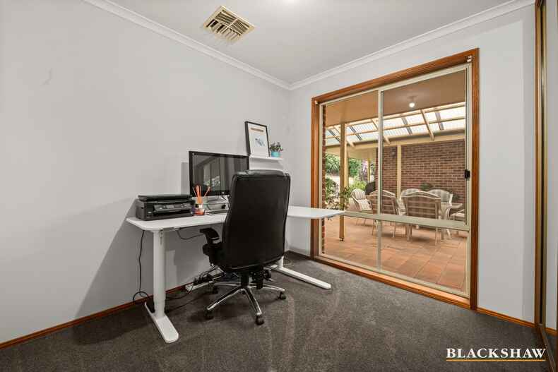 21 Hollway Street Calwell 21 Hollway Street Calwell