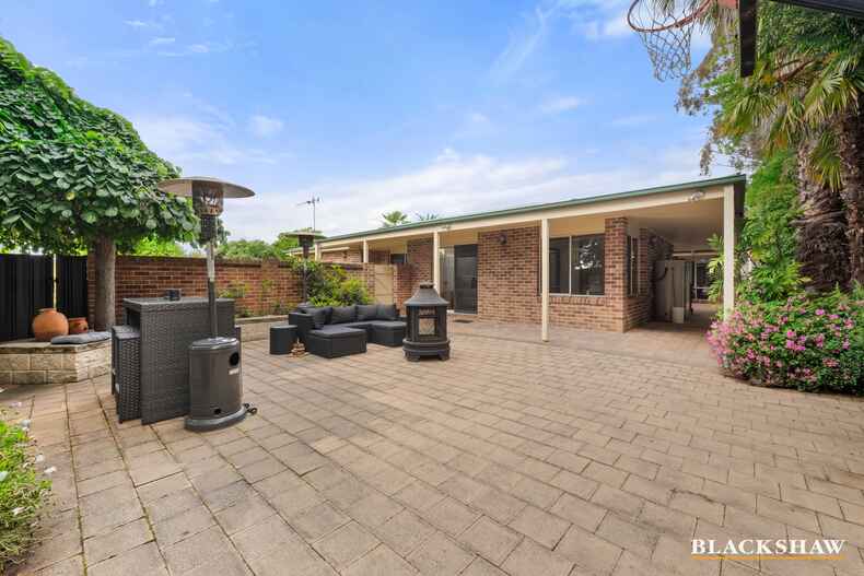 21 Hollway Street Calwell 21 Hollway Street Calwell