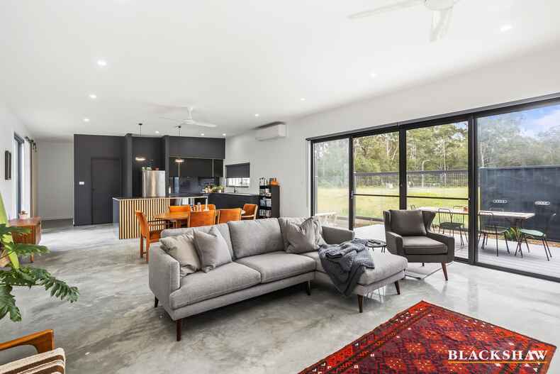 37 Woolabar Drive Broulee 37 Woolabar Drive Broulee