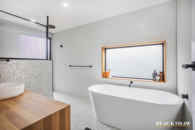 37 Woolabar Drive Broulee 37 Woolabar Drive Broulee