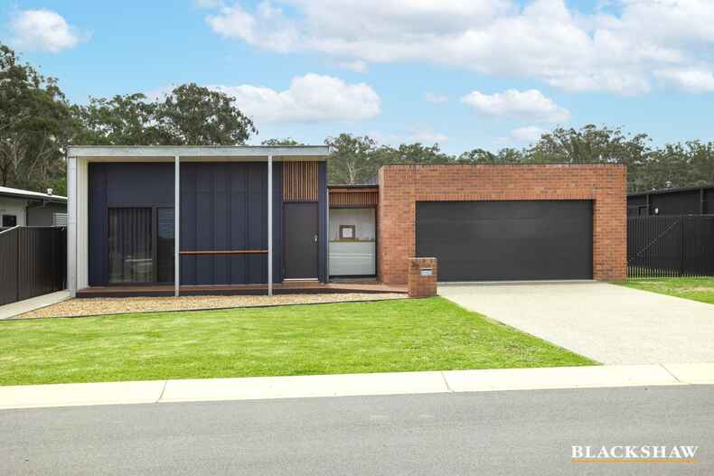 37 Woolabar Drive Broulee 37 Woolabar Drive Broulee