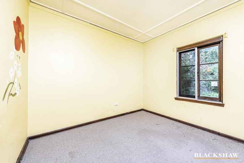 28 Hackett Gardens Turner 28 Hackett Gardens Turner