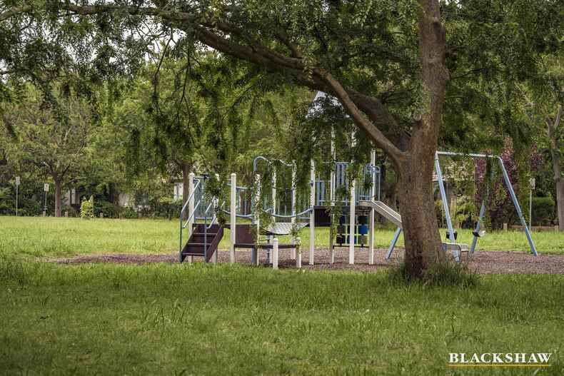 28 Hackett Gardens Turner 28 Hackett Gardens Turner