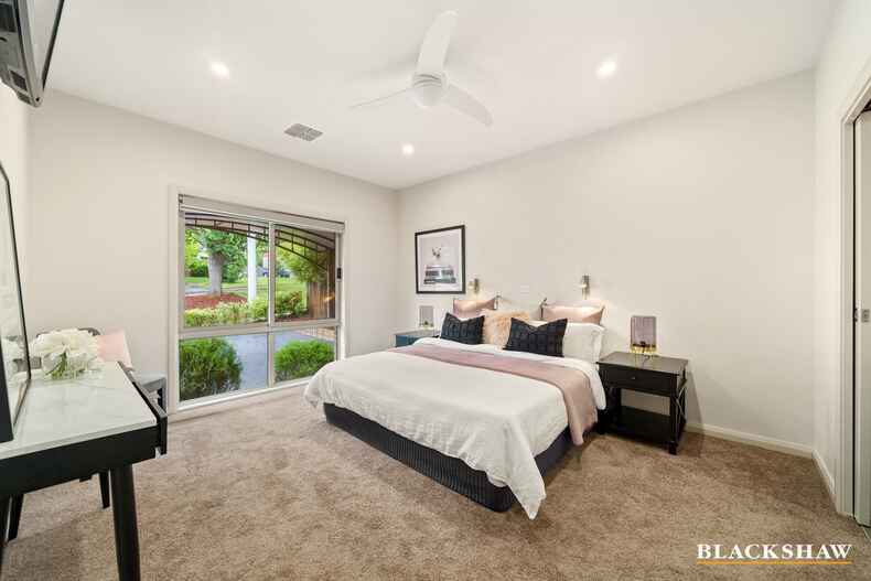 11 MacGregor Street Deakin 11 MacGregor Street Deakin