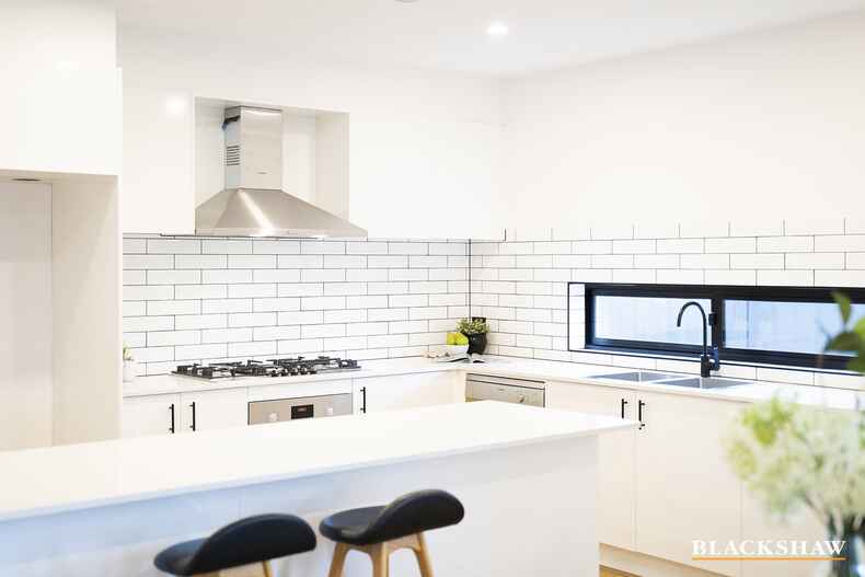 66 Ken Herde Crescent Taylor 66 Ken Herde Crescent Taylor