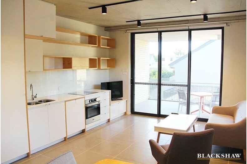 9/27 Moore Street Turner 9/27 Moore Street Turner