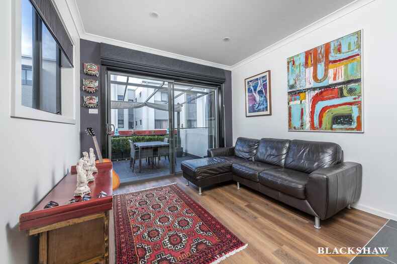 19/40 Henry Kendall Street Franklin