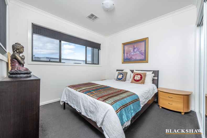 19/40 Henry Kendall Street Franklin