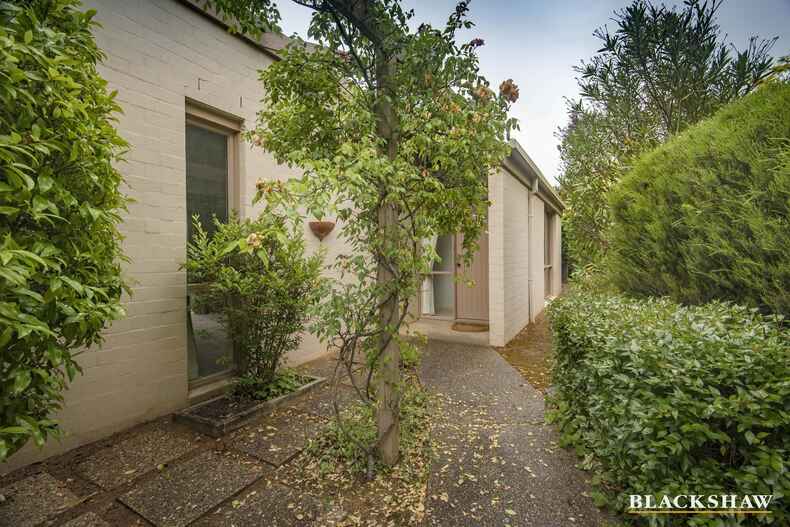 17/72 Shackleton Circuit Mawson 17/72 Shackleton Circuit Mawson