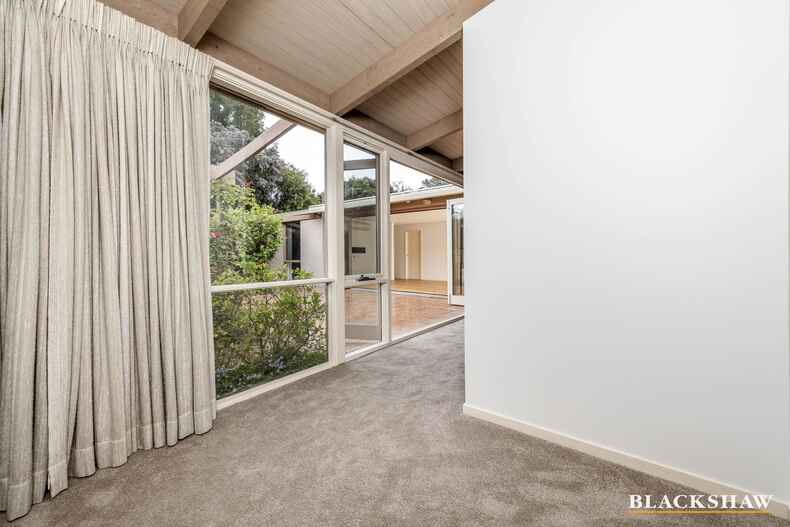 17/72 Shackleton Circuit Mawson 17/72 Shackleton Circuit Mawson