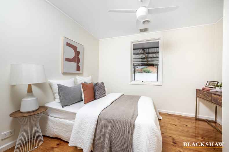 5 Sellwood Street Holt 5 Sellwood Street Holt