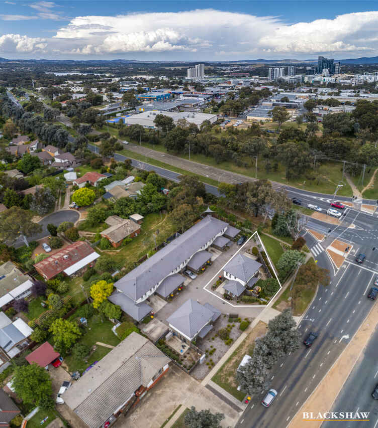1/2 Belconnen Way Page