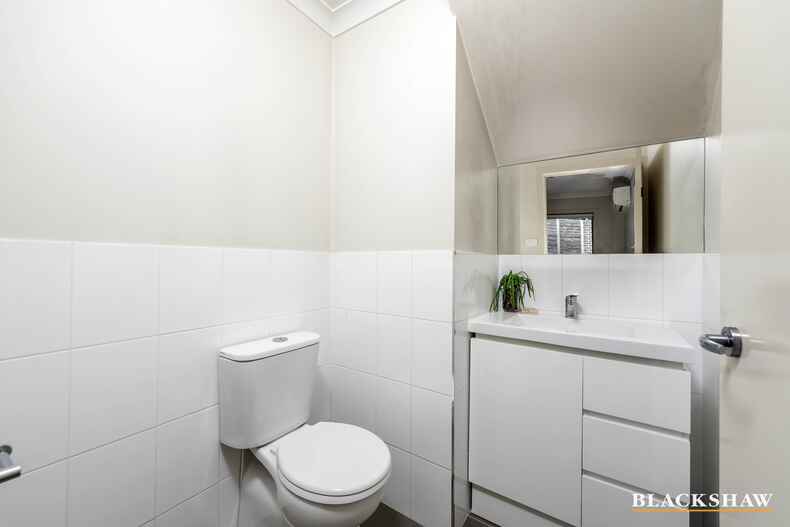 1/2 Belconnen Way Page 1/2 Belconnen Way Page